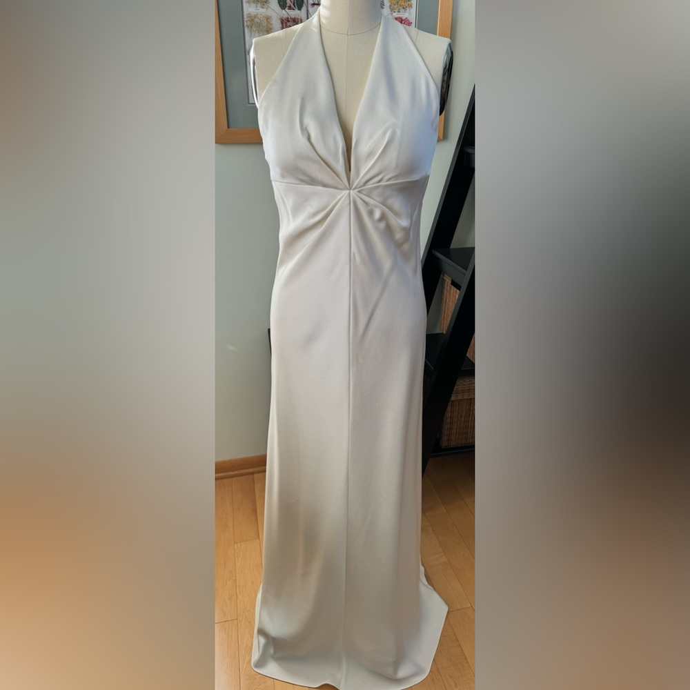 Laundry by Shelli Segal cream formal dress 👗